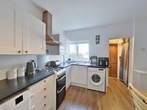 Photo 7- click for photo gallery